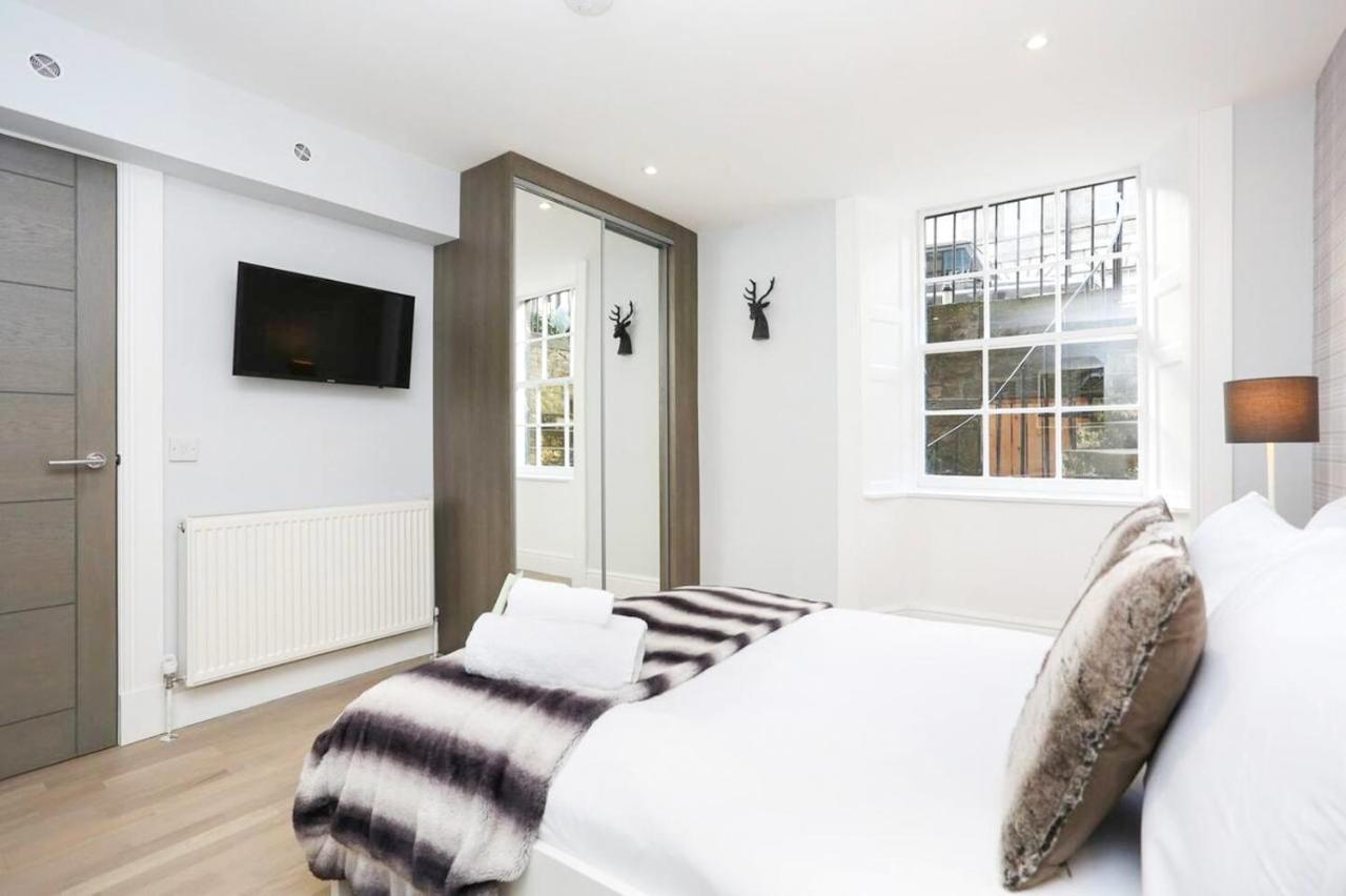 Ultra Modern, Stylish Apartment Next To Princes St Edinburgh Luaran gambar